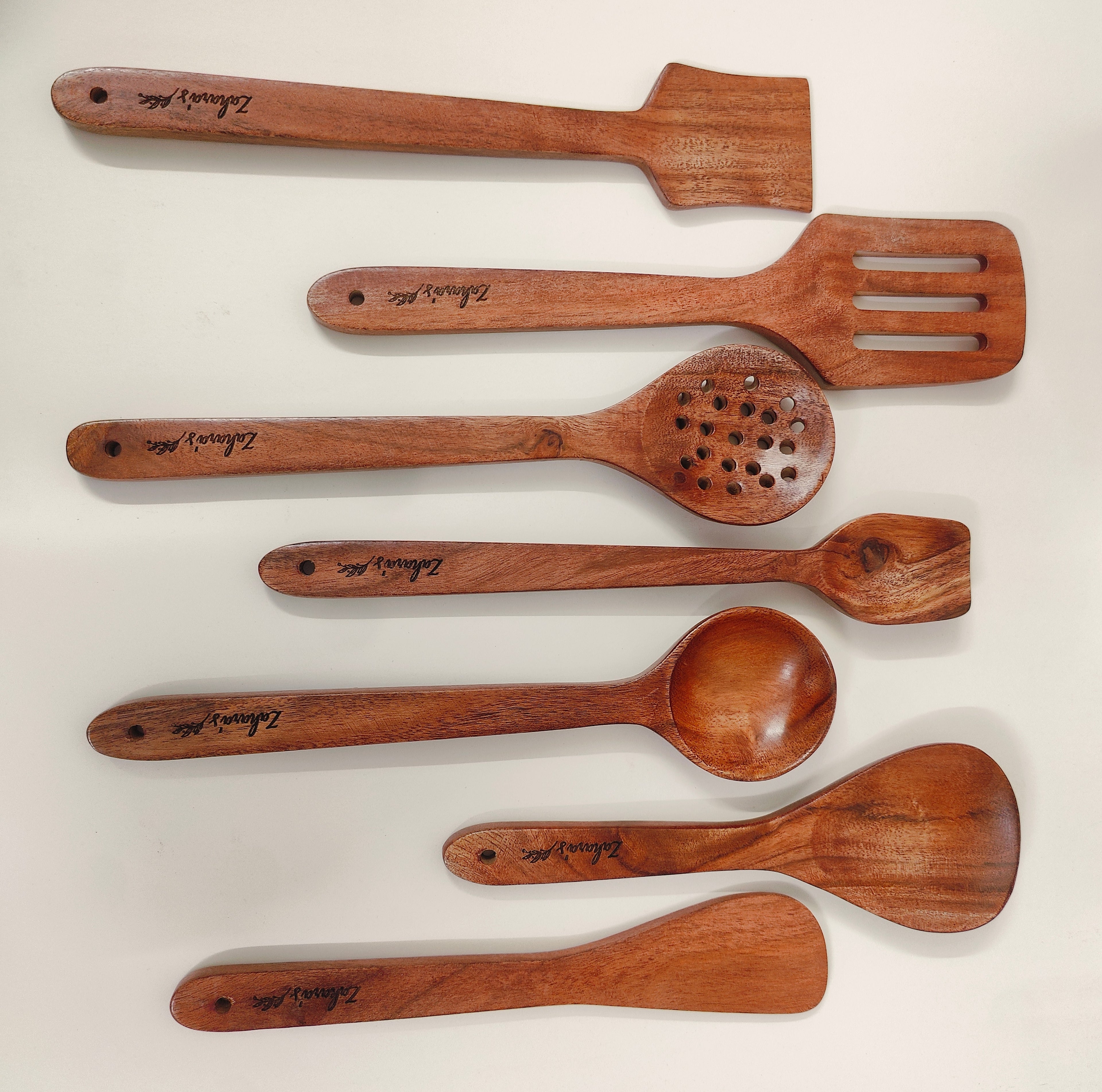 Zahara's - Premium Acacia Wood Cooking Utensils Set, 8-Piece Handcrafted Kitchen Tools with Holder, Premium Wood Spoons, Spatulas and Strainer for Home Cooking