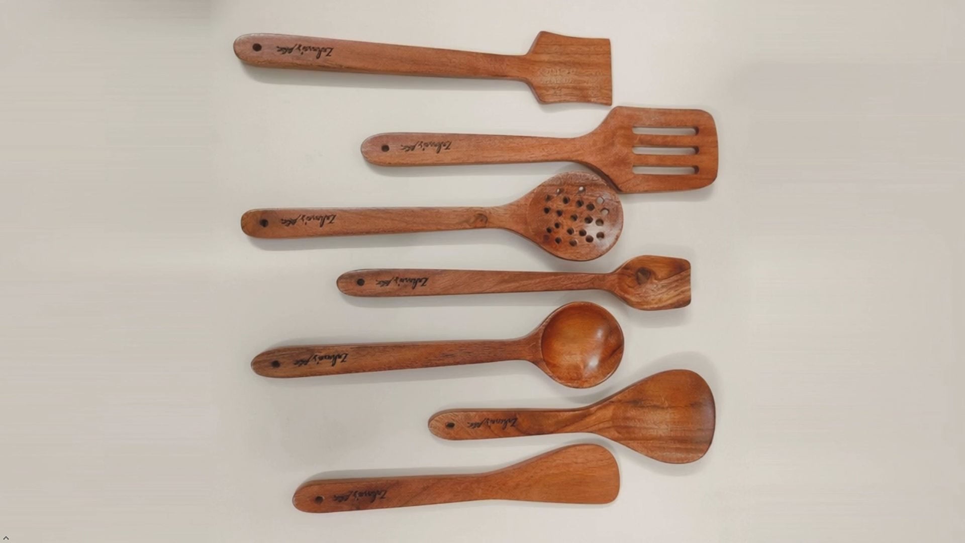 Zahara's - Premium Acacia Wood Cooking Utensils Set, 8-Piece Handcrafted Kitchen Tools with Holder, Premium Wood Spoons, Spatulas and Strainer for Home Cooking